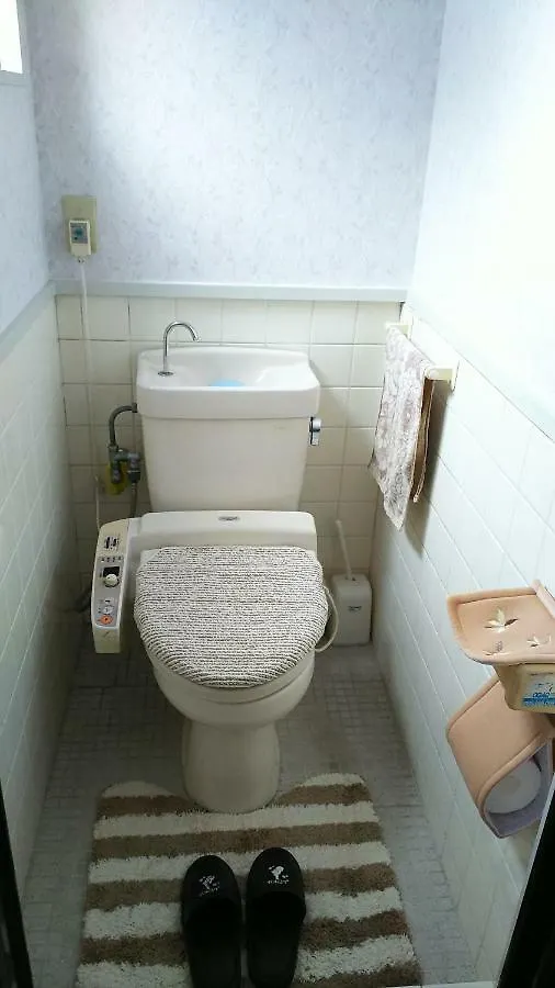 Kr House Hotel Osaka 0*,